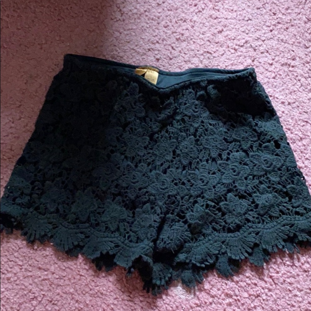 Flowy shorts